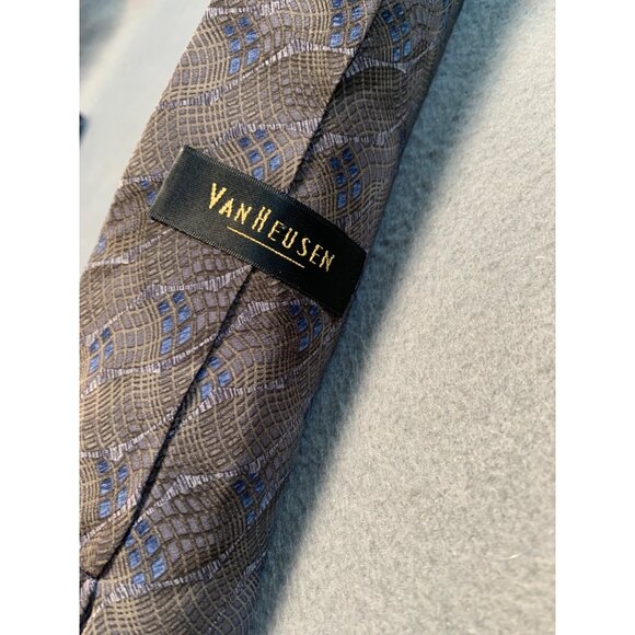 Van Heusen Silk Necktie Tie Brown and Blue Geometric Pattern Mens - Picture 3 of 5